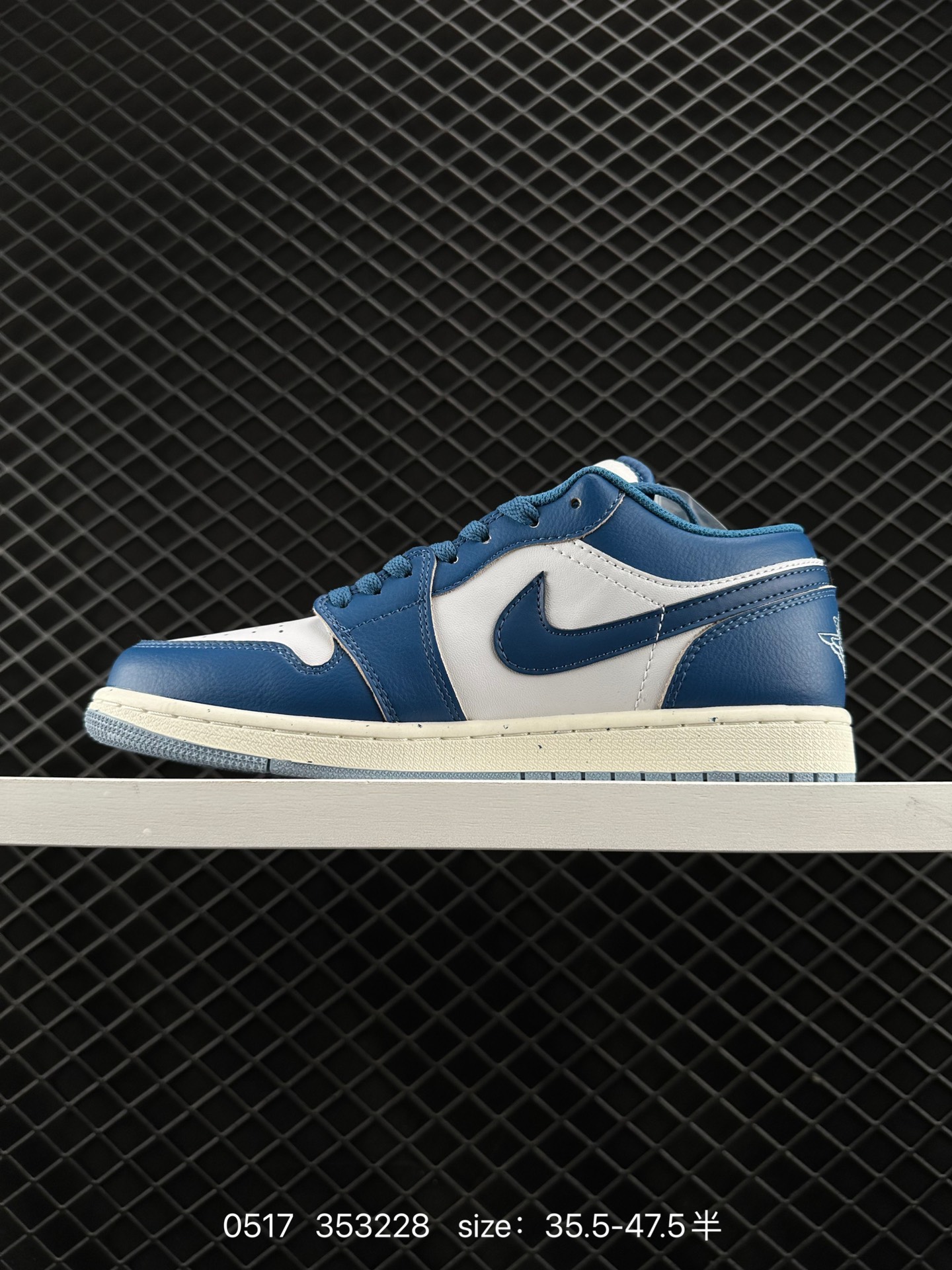 Air Jordan 1 Low AJ1